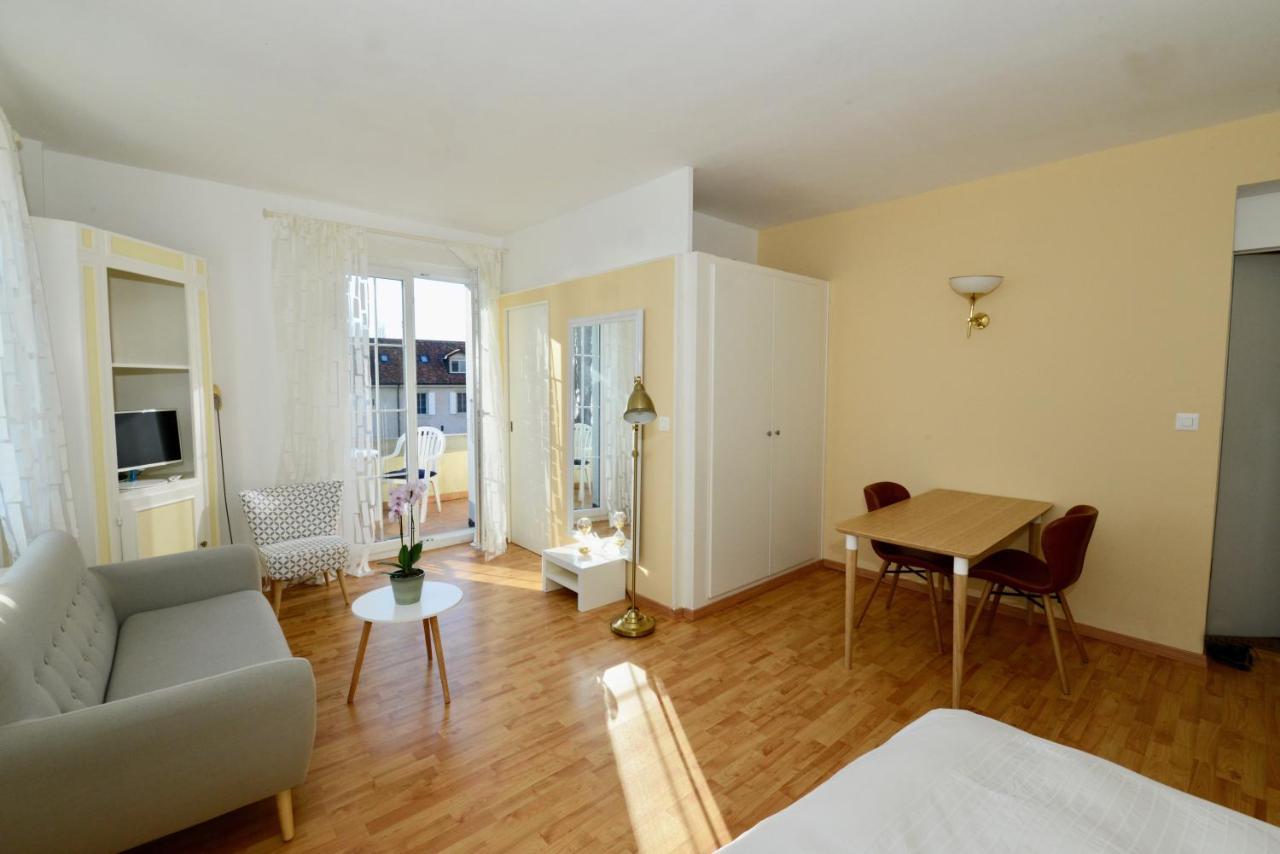Le Debarcadere Apartment Saint Sulpice  Ngoại thất bức ảnh